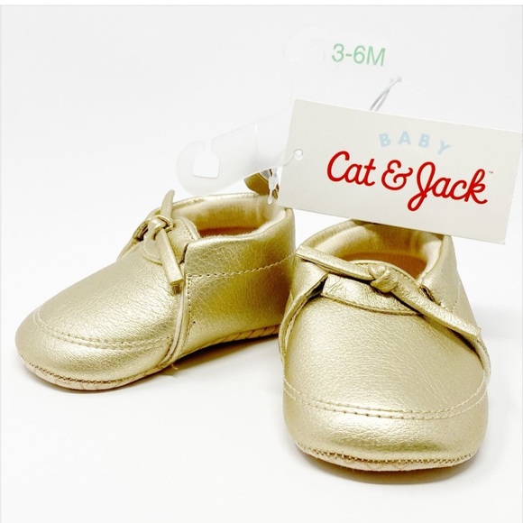 Cat & Jack Other - NWOT Gold Baby Moccasins